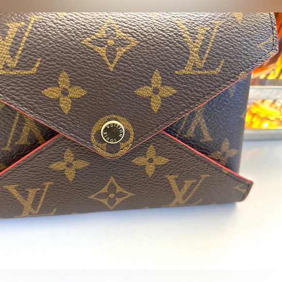 SOLD‼️‼️New Louis Vuitton Kirigami wallet medium size 6.5x4.5 approximately - Picture 2 of 8